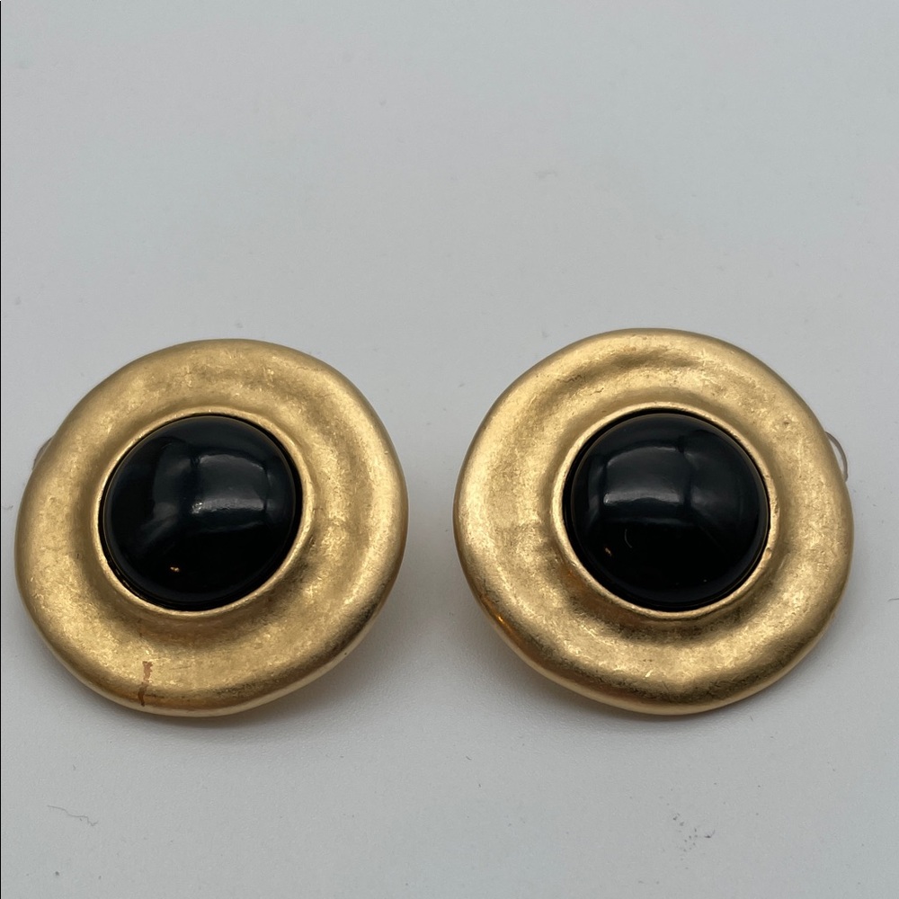 Erwin Pearl Gold and Black Stud Earrings